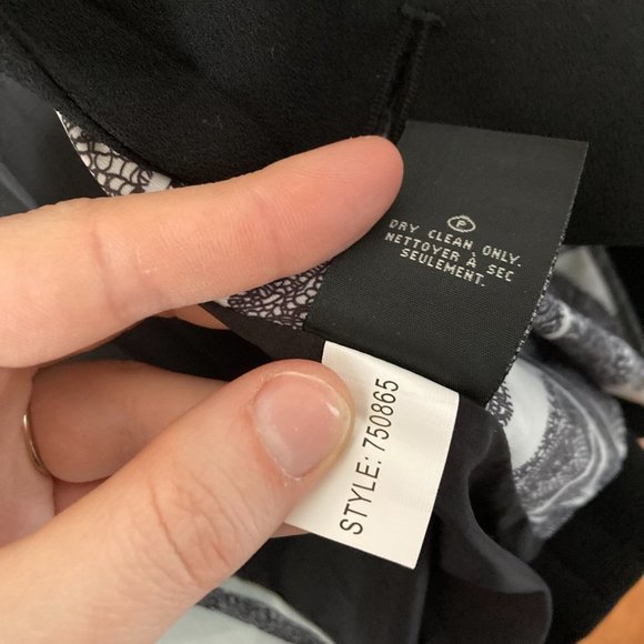 NWT RW&CO. Black Blazer Small - Picture 7 of 7